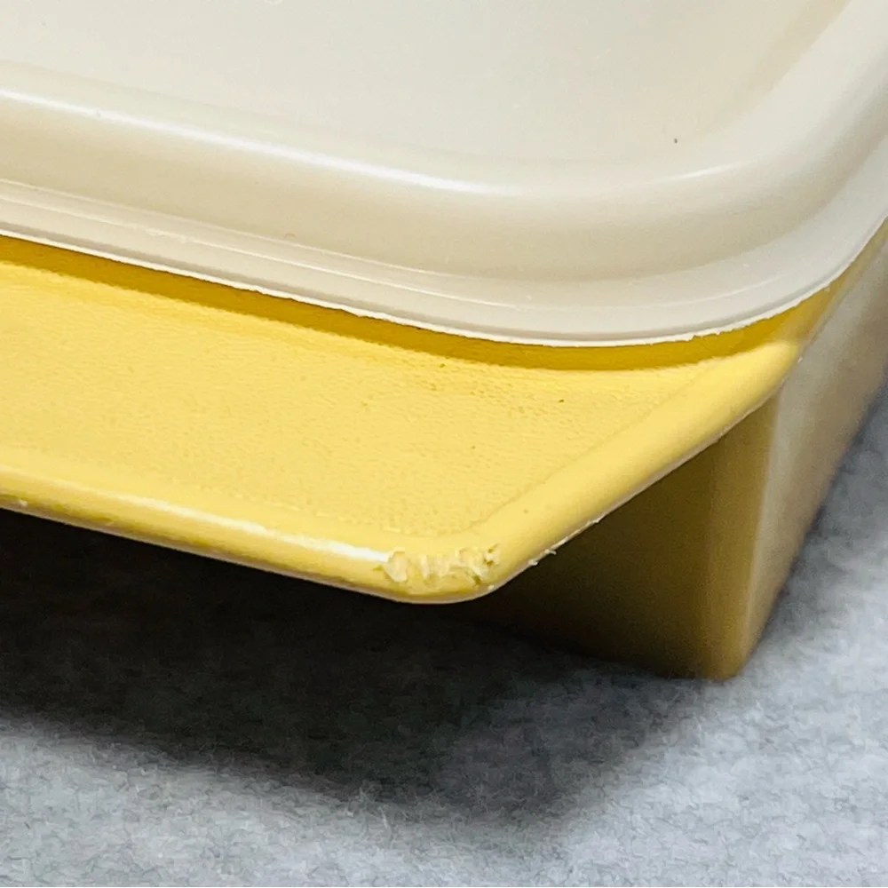 Vintage 70s Tupperware Deviled Egg Keeper Carrier Server 723-3 Harvest Gold 4 pc